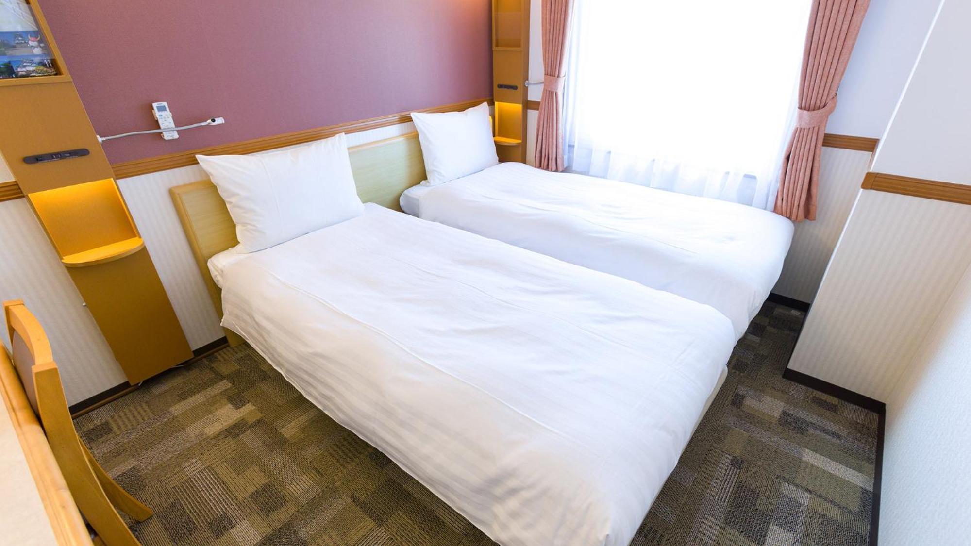 Toyoko Inn Yokohama Tsurumi Eki Higashi Guchi Kamer foto