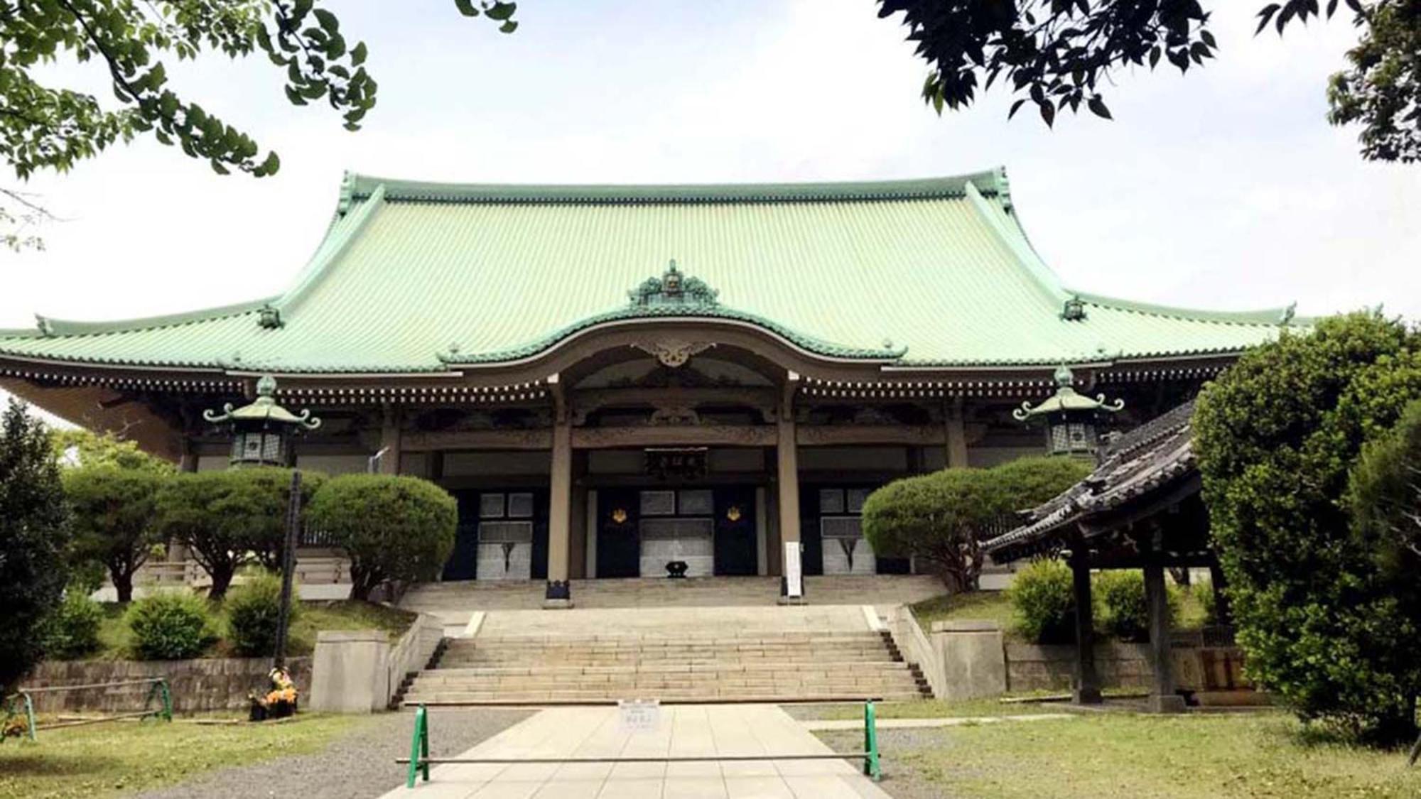 Toyoko Inn Yokohama Tsurumi Eki Higashi Guchi Buitenkant foto